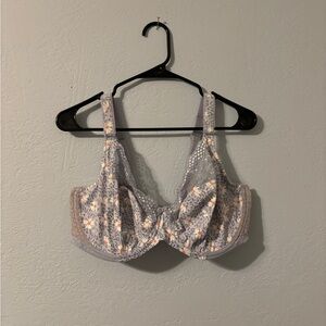 Pastel purple leopard and daisy lace elomi bra, size 38 h